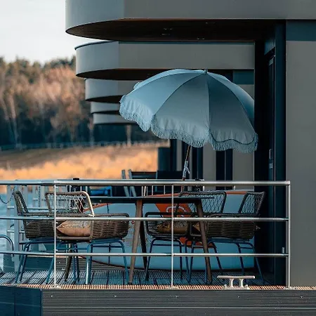 Úszó hotel Hausboot Paradise *