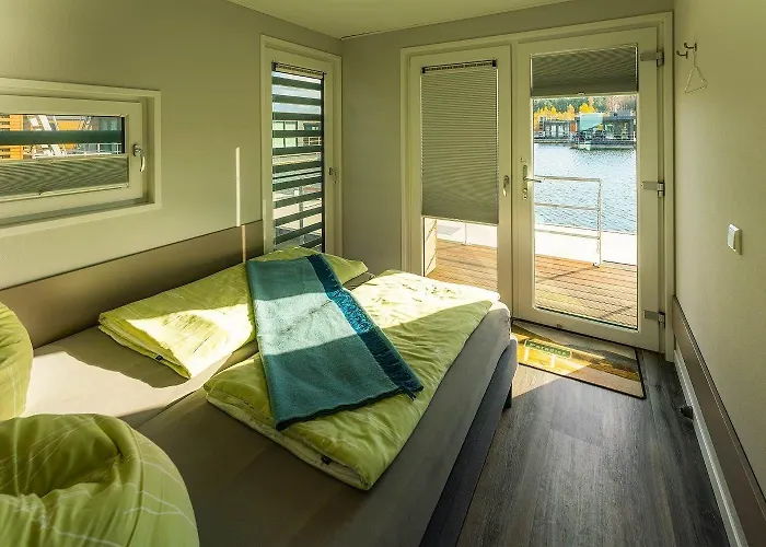 Hausboot Paradise Botel